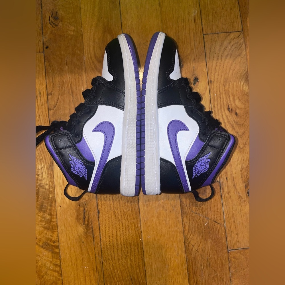 kids air jordan 1s